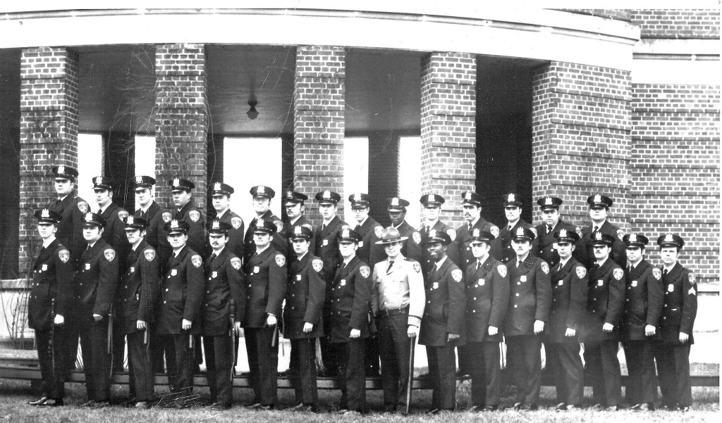 Bernie Lowry class pic
