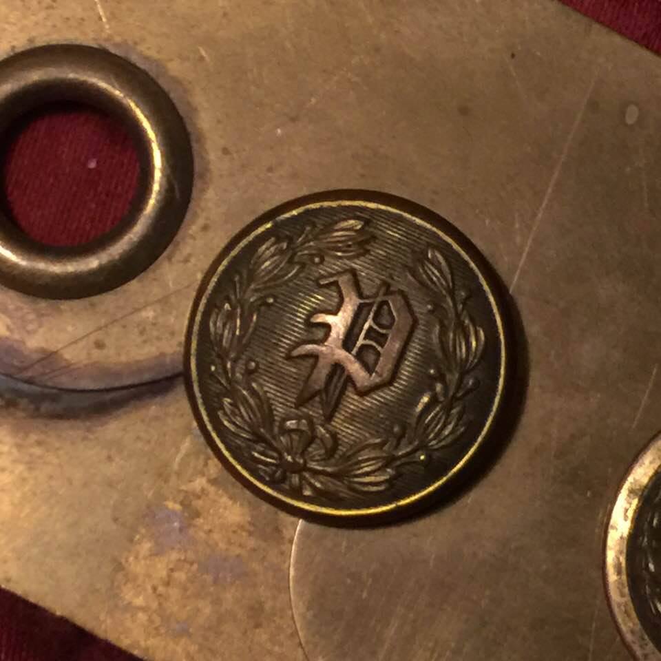 1 P Button