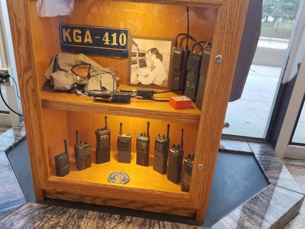 radios